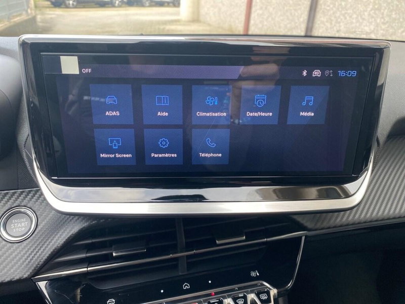 Peugeot 208 nuova a Torino (10)