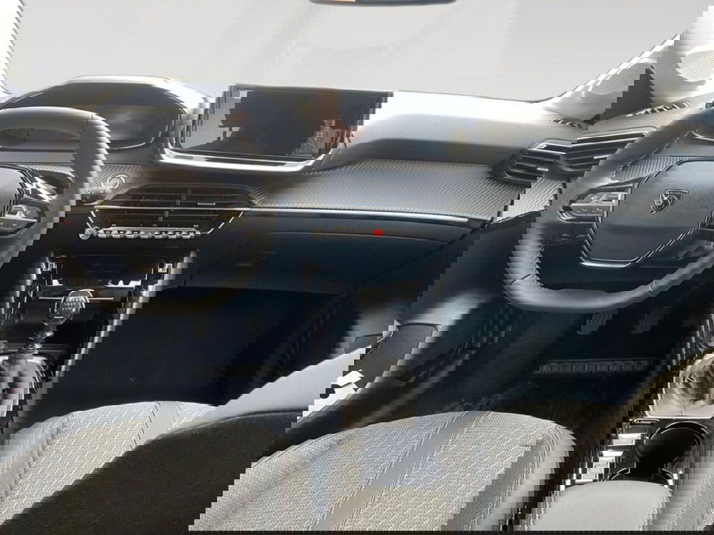 Peugeot 208 nuova a Torino (6)