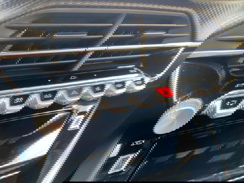 Peugeot 208 nuova a Torino (11)