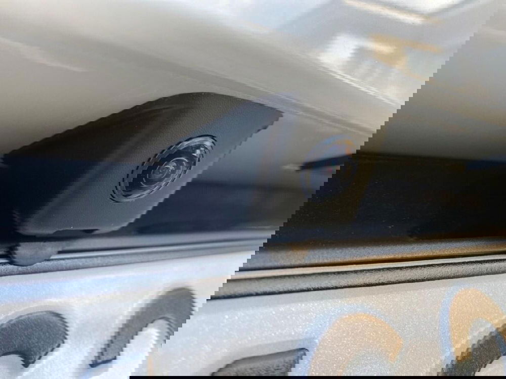 Peugeot 208 nuova a Torino (14)