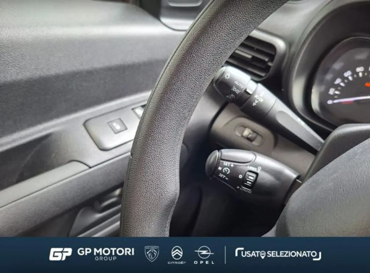 Citroen Berlingo Furgone usata a Caserta (12)