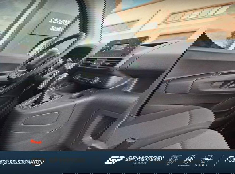 Citroen Berlingo Furgone usata a Caserta (8)