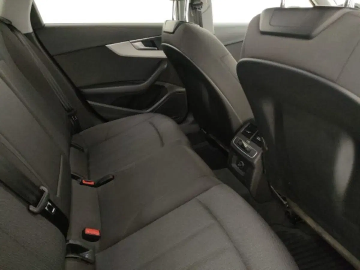 Audi A4 Avant usata a Modena (10)