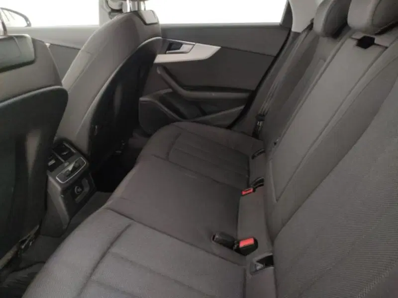 Audi A4 Avant usata a Modena (9)
