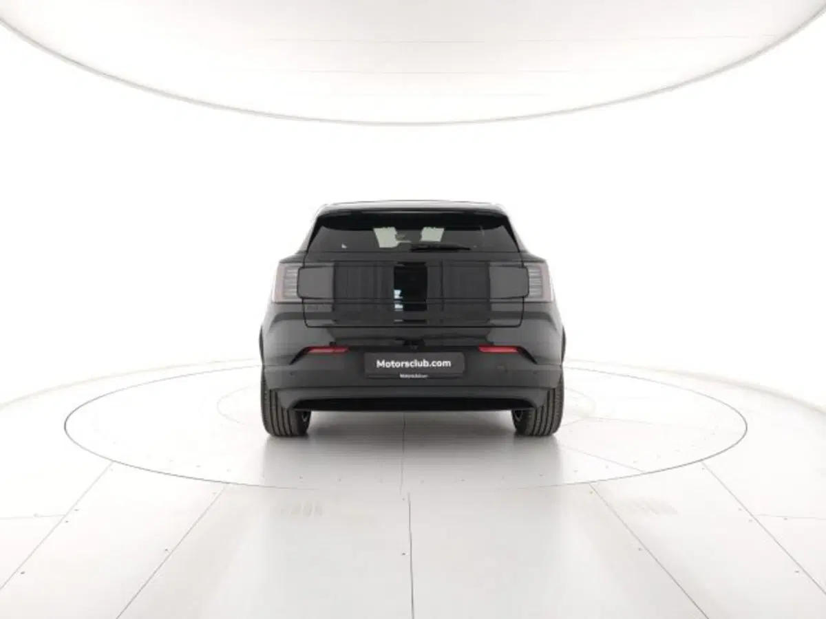 Volvo EX30 nuova a Modena (4)