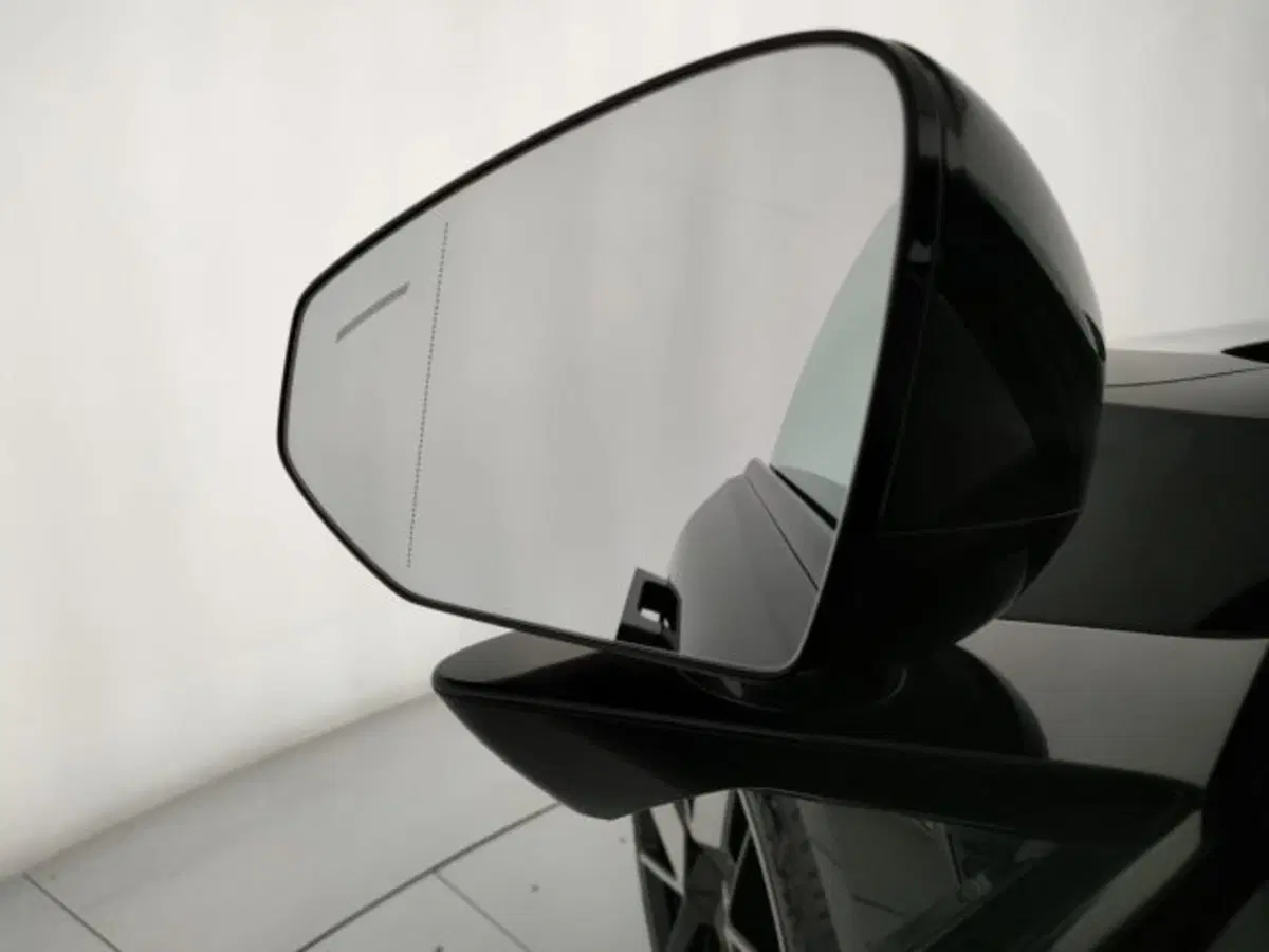 Polestar Polestar 4 nuova a Modena (15)