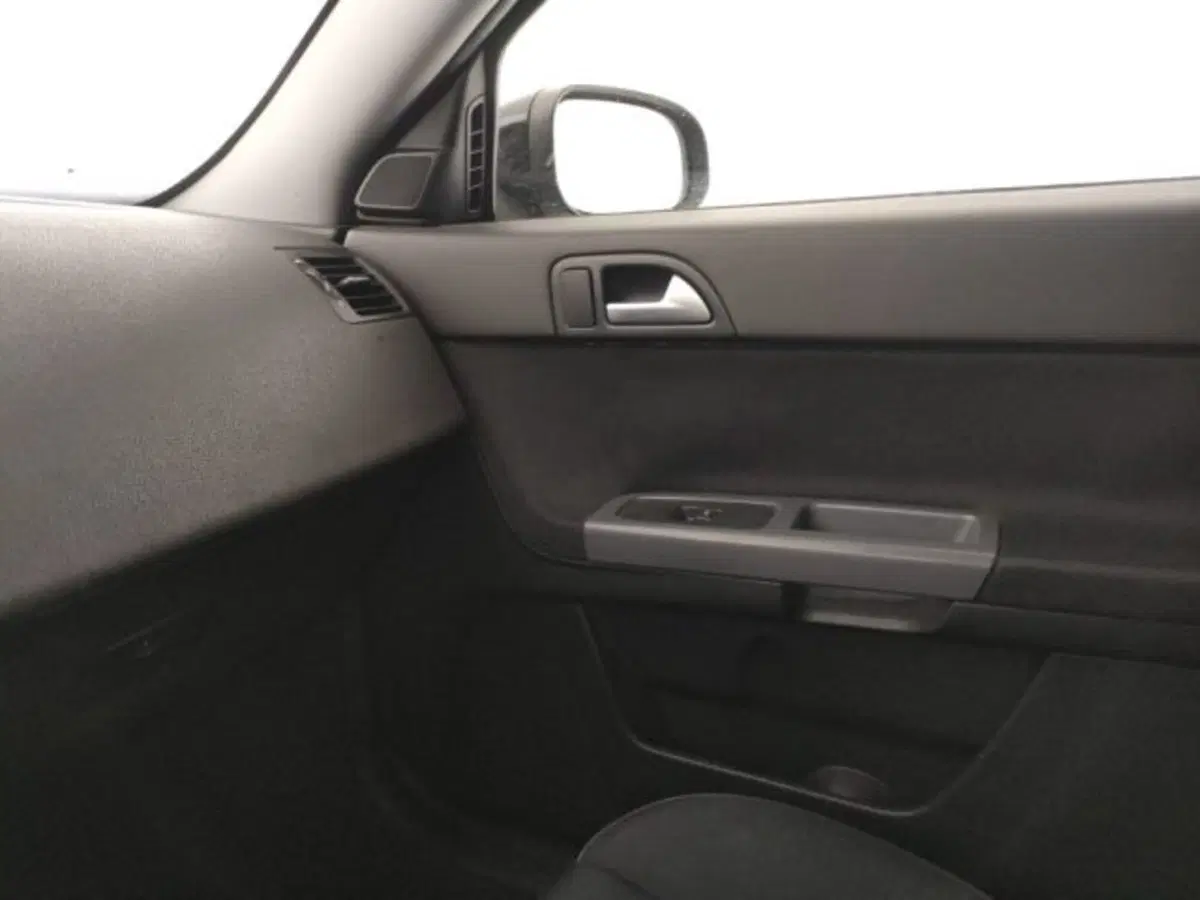 Volvo V50 usata a Modena (16)