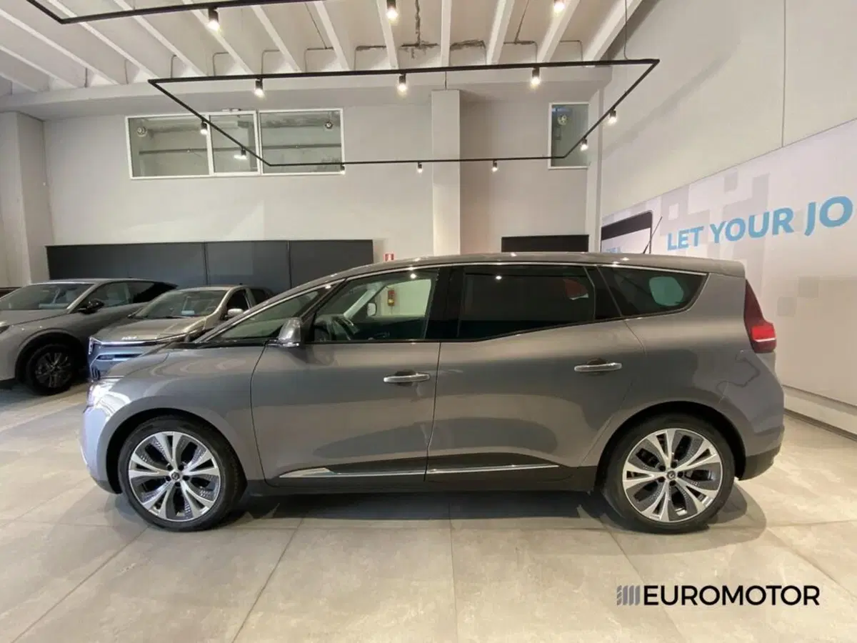 Renault Grand Scénic usata a Bari (10)