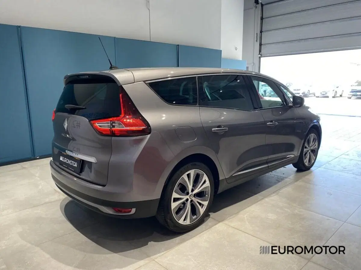 Renault Grand Scénic usata a Bari (7)