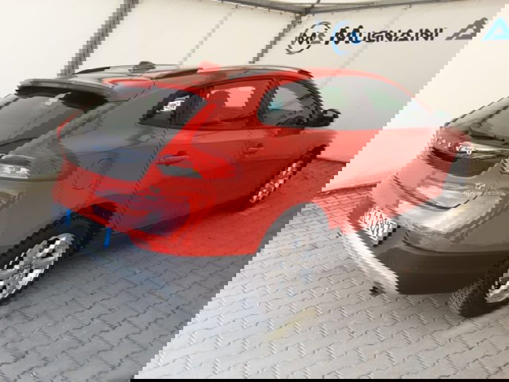 Volvo V40 Cross Country usata a Firenze (12)