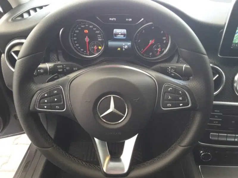 Mercedes-Benz Classe A usata a Firenze (7)