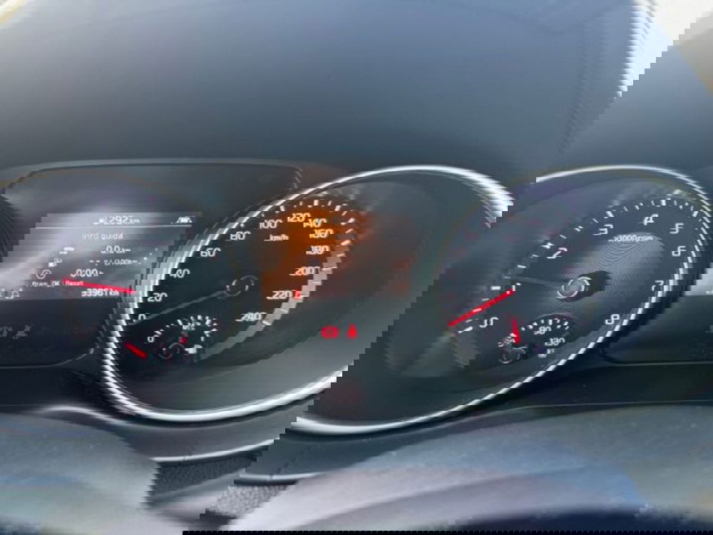 Kia XCeed usata a Udine (10)
