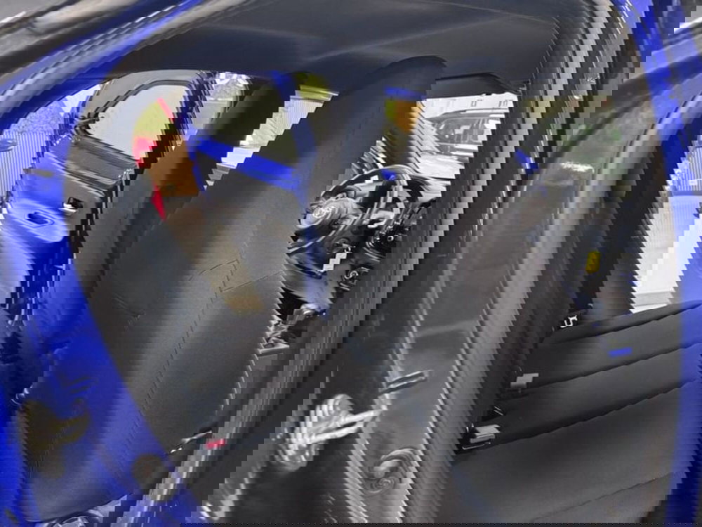 Toyota Aygo X usata a Prato (10)