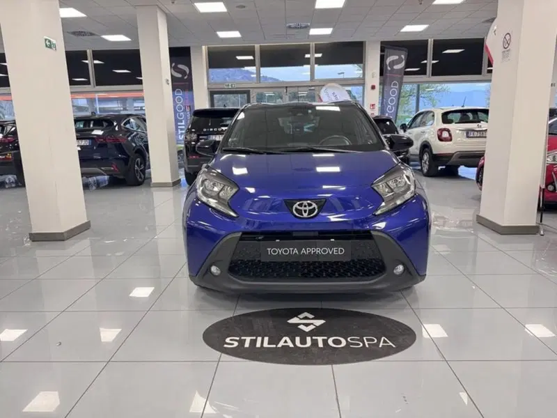 Toyota Aygo X usata a Prato (2)
