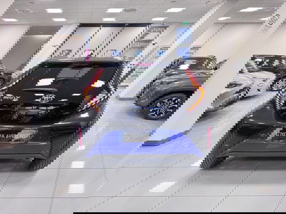 Toyota Aygo X usata a Prato (5)