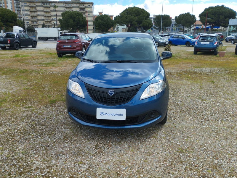 Lancia Ypsilon usata a Palermo (2)