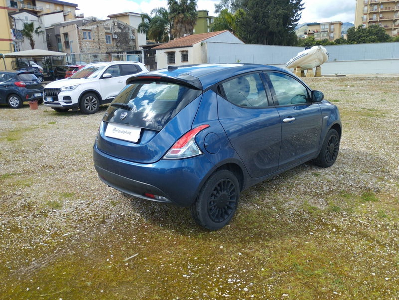 Lancia Ypsilon usata a Palermo (6)
