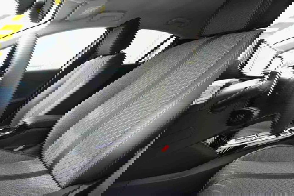 Peugeot 208 nuova a Torino (14)