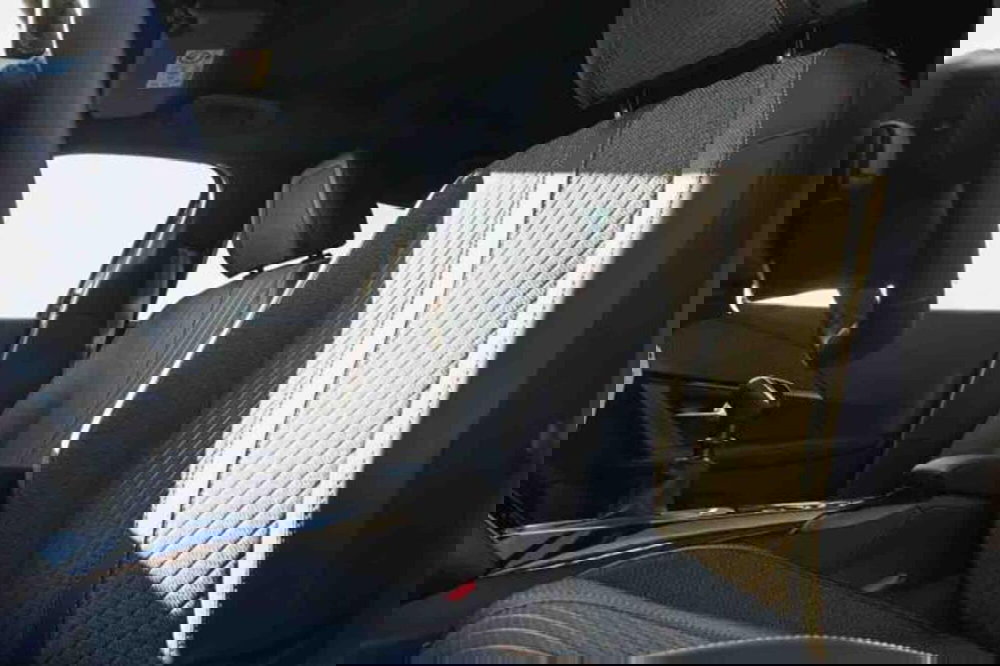 Peugeot 2008 nuova a Torino (12)