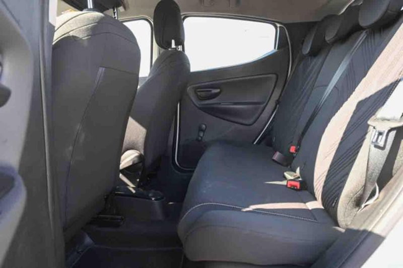 Lancia Ypsilon usata a Torino (15)