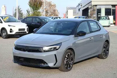 Opel Corsa 1.2 100 CV GS Line del 2025 usata a Pianezza