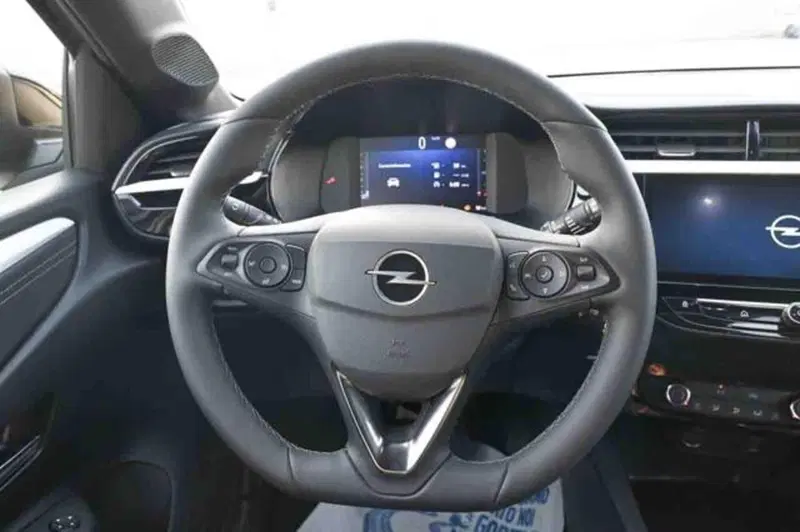 Opel Corsa usata a Torino (16)