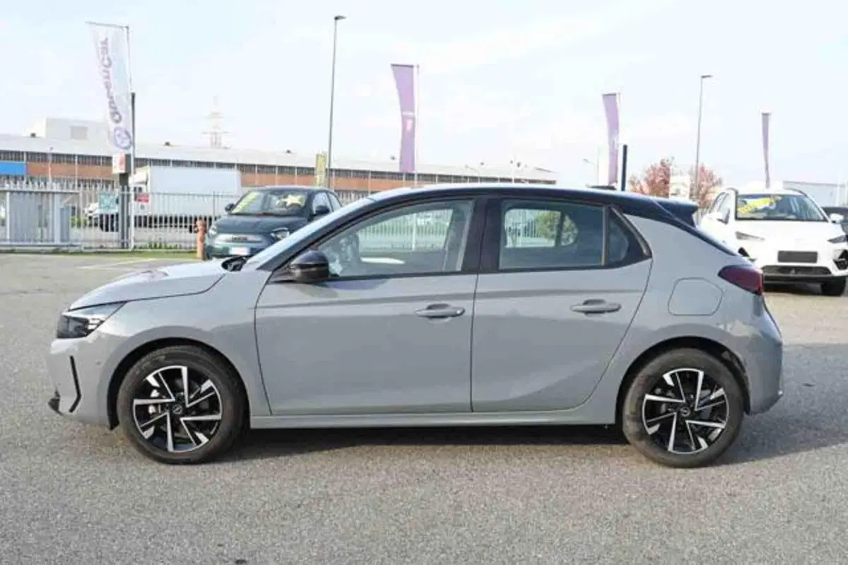 Opel Corsa usata a Torino (4)