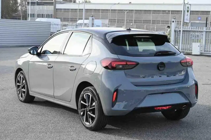Opel Corsa usata a Torino (7)