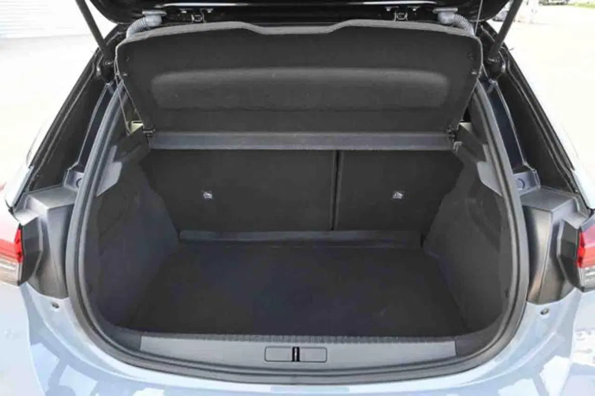Opel Corsa usata a Torino (9)
