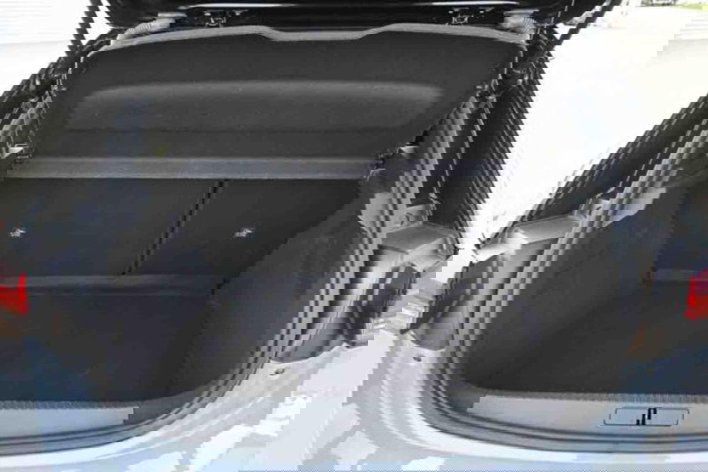 Opel Corsa usata a Torino (9)