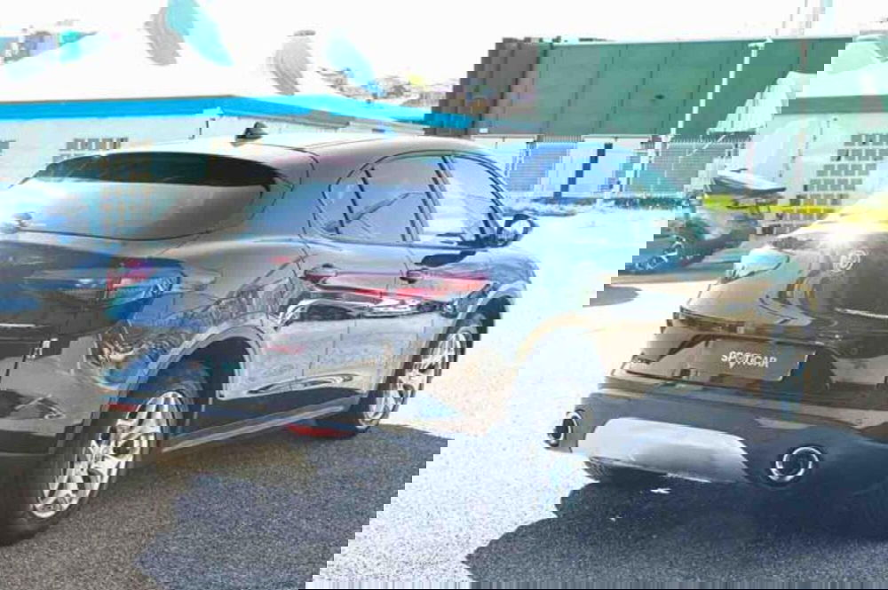 Alfa Romeo Stelvio usata a Torino (5)