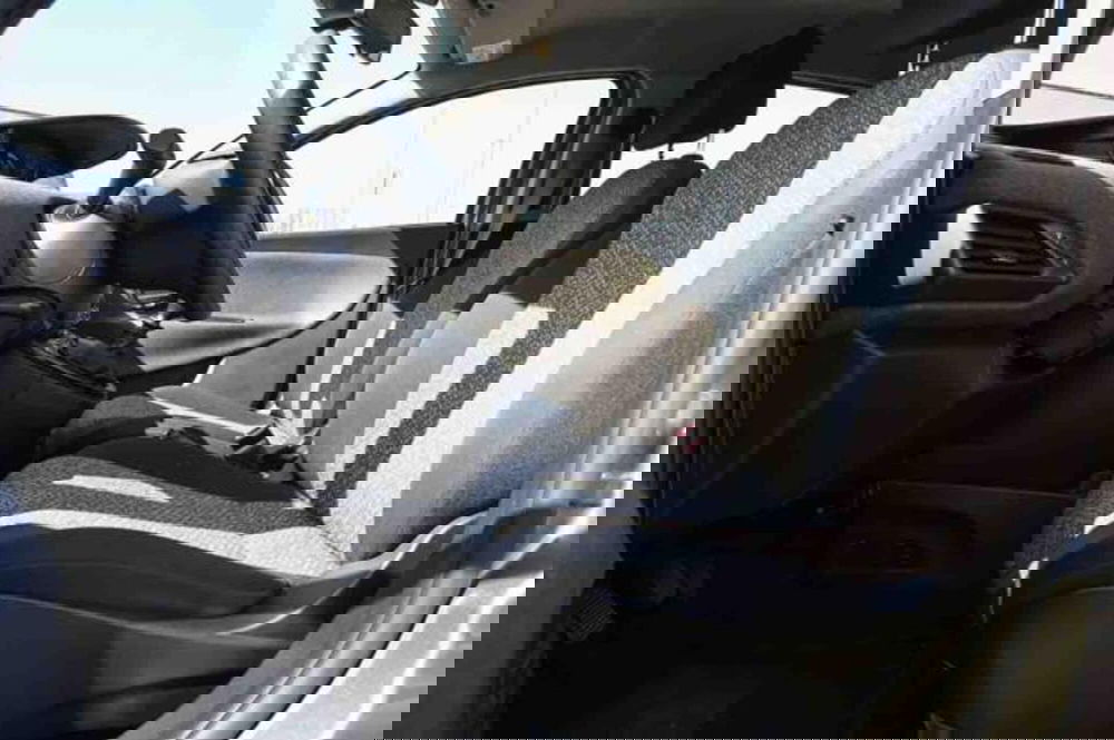 Lancia Ypsilon usata a Torino (13)