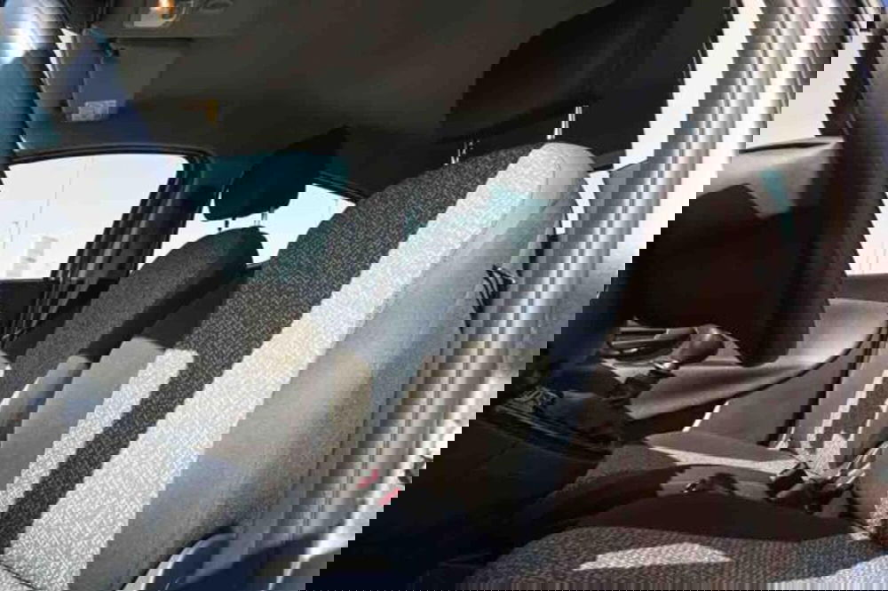 Lancia Ypsilon usata a Torino (14)