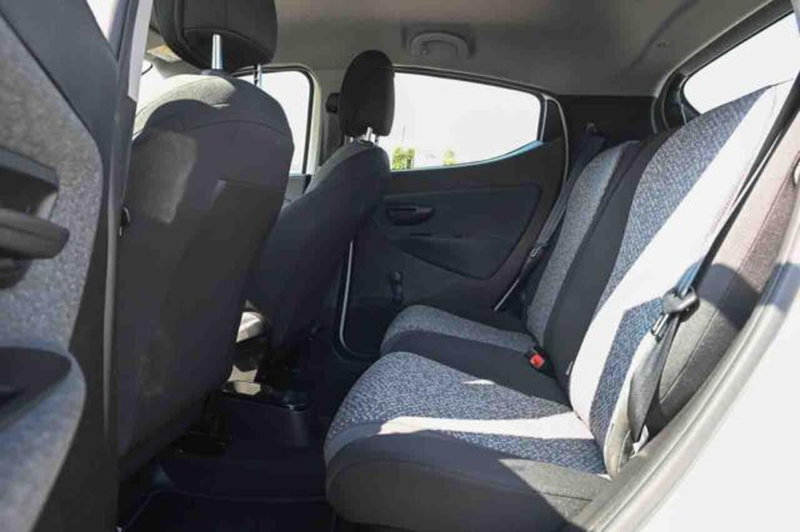Lancia Ypsilon usata a Torino (15)