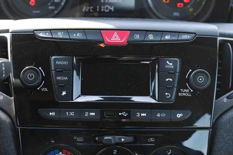 Lancia Ypsilon usata a Torino (18)