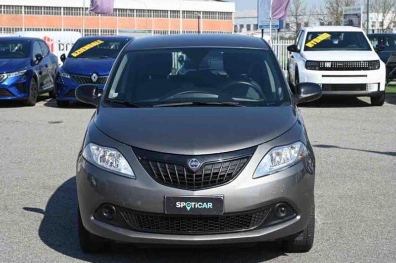 Lancia Ypsilon usata a Torino (2)