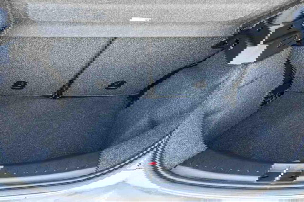 Lancia Ypsilon usata a Torino (9)