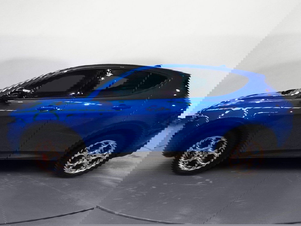 Alfa Romeo Tonale usata a Lecce (2)