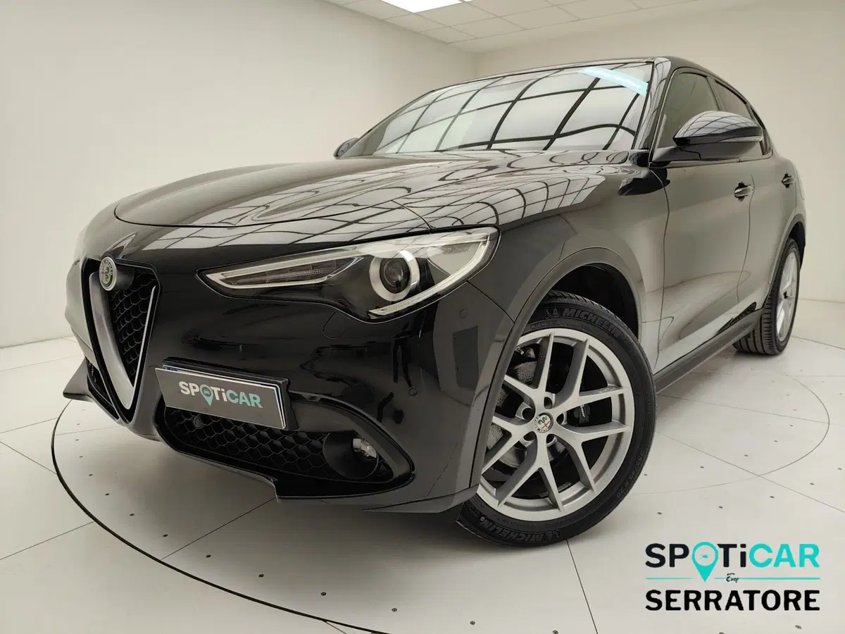 Alfa Romeo Stelvio usata a Como