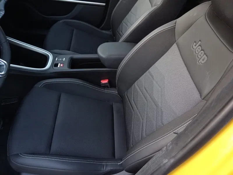 Jeep Avenger usata a Alessandria (14)