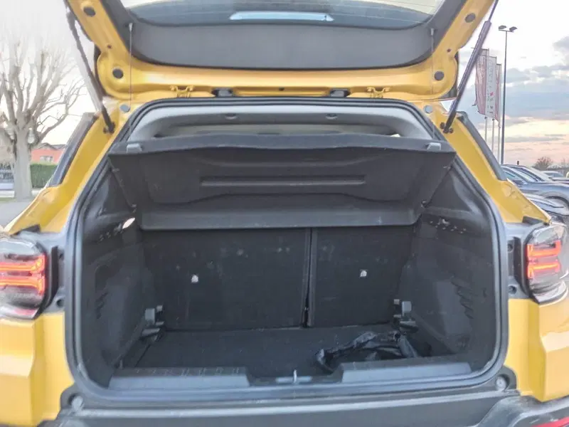 Jeep Avenger usata a Alessandria (7)
