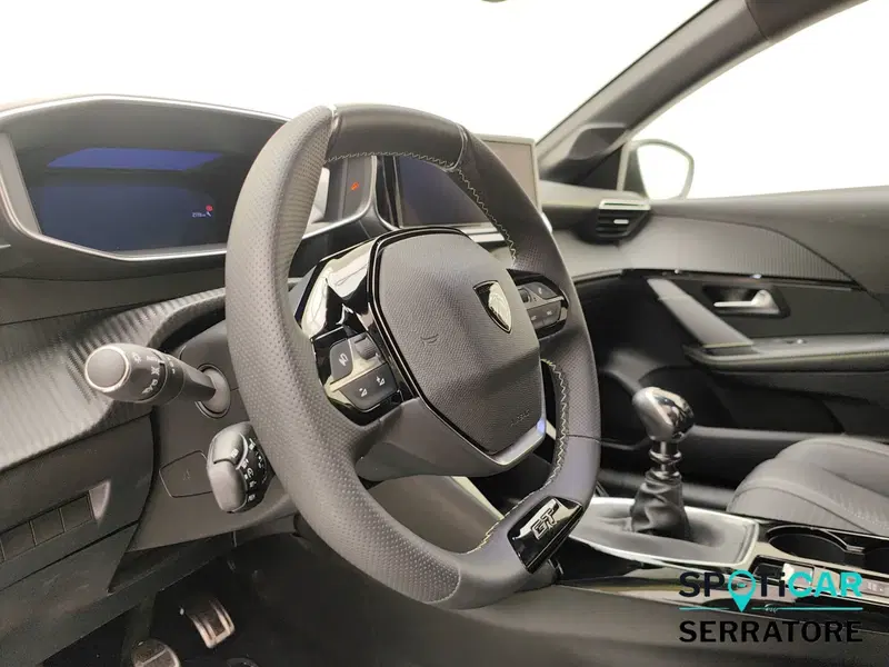 Peugeot 208 usata a Como (9)