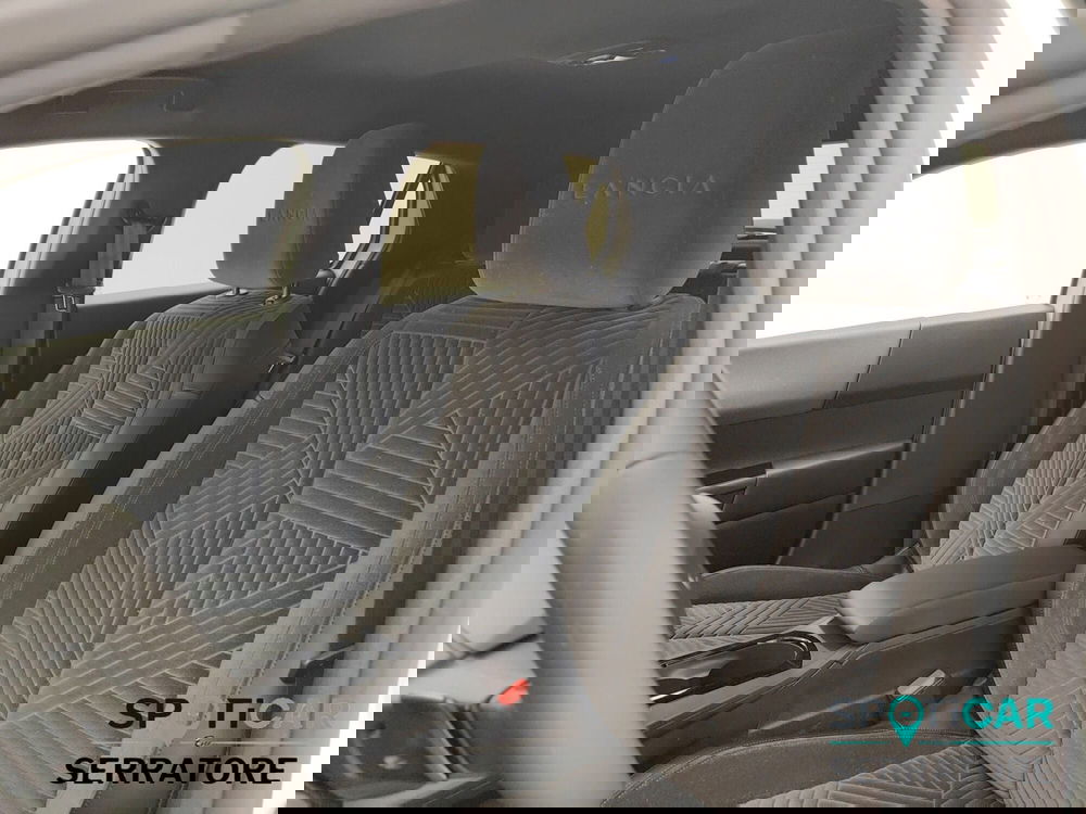 Lancia Ypsilon usata a Como (12)