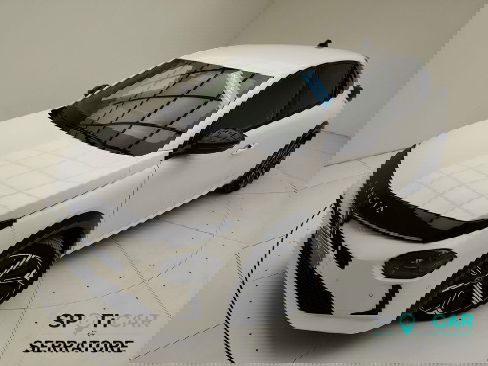 Lancia Ypsilon usata a Como (15)