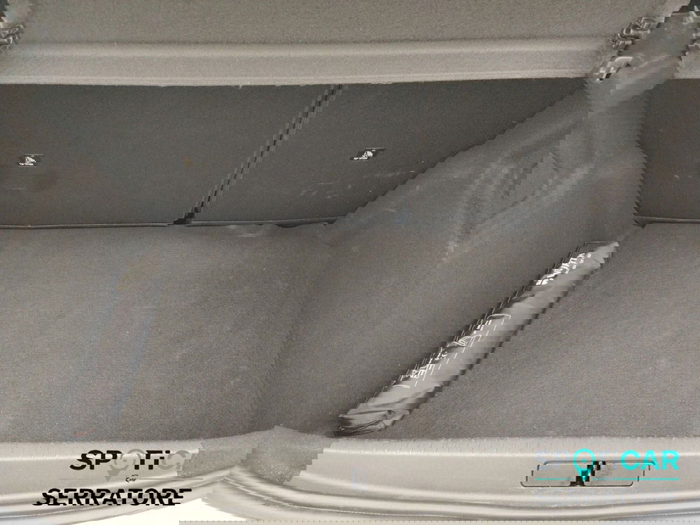 Lancia Ypsilon usata a Como (17)