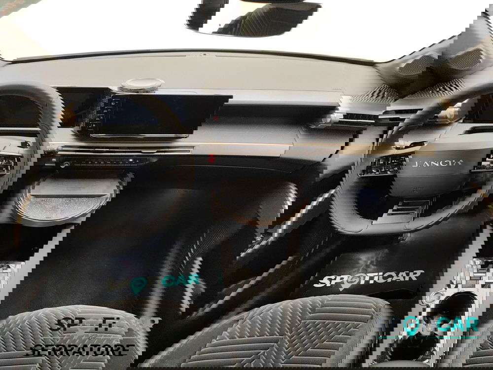 Lancia Ypsilon usata a Como (7)