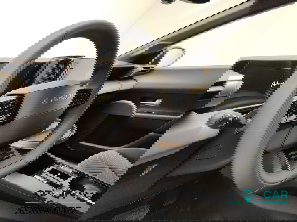 Lancia Ypsilon usata a Como (9)