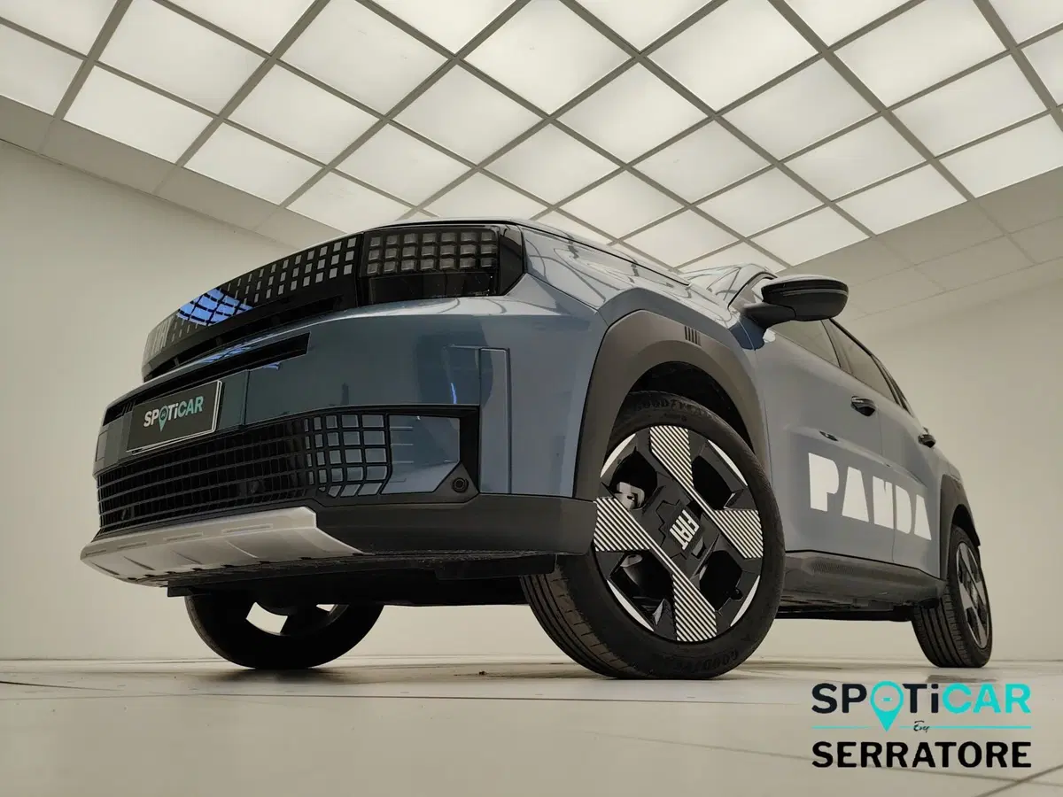 Fiat Grande Panda nuova a Como (13)