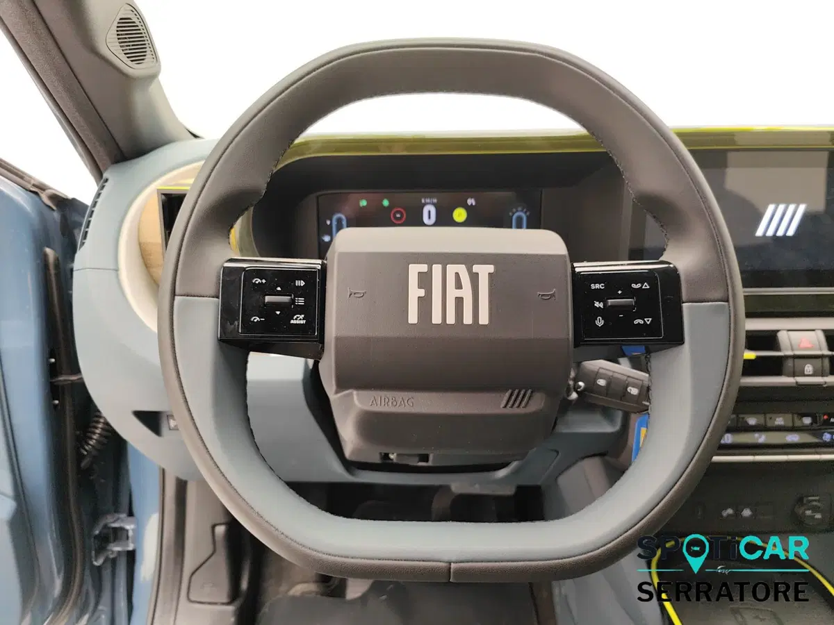 Fiat Grande Panda nuova a Como (15)