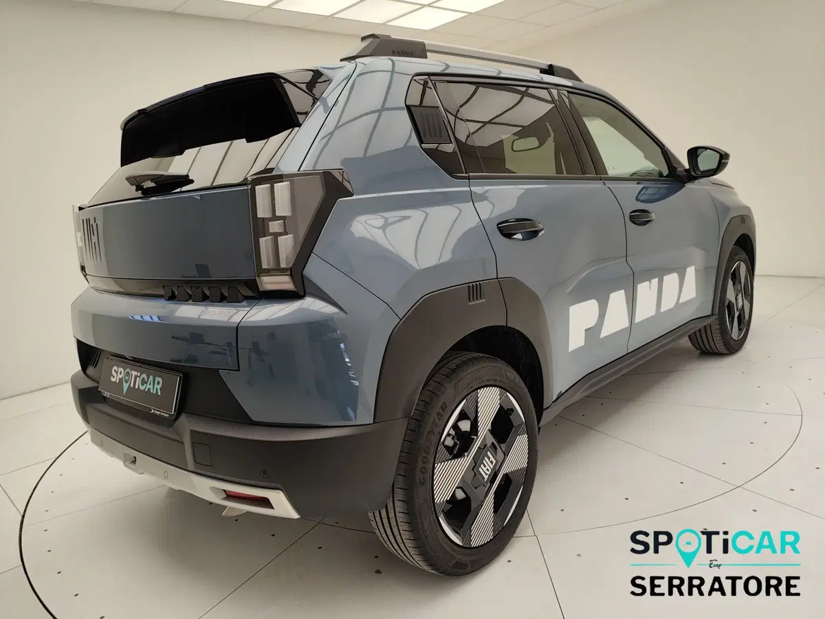Fiat Grande Panda nuova a Como (5)